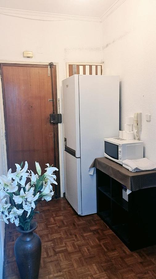 Lovely Room For Rent Одівелаш Екстер'єр фото